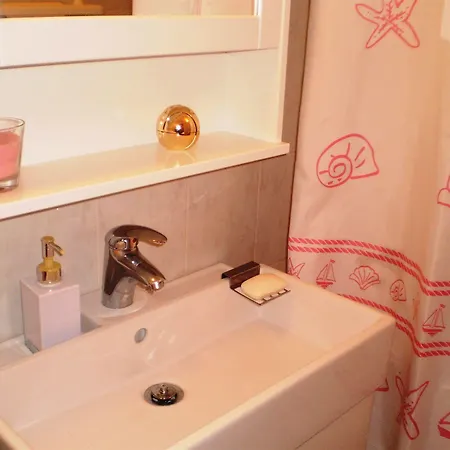 Guest house Katarina Old Town